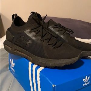 Under armour hovr phantom